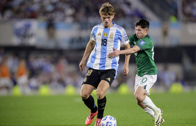 河南光速扳平！卡多索一脚穿裆两“小门”，薛庆浩低级失误