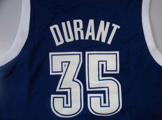 [冰雪]王冰玉：最后两投都有着不同的意义.