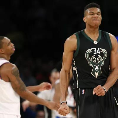 第四局仅丢1分！林诗栋3-1击败安宰贤 晋级八强