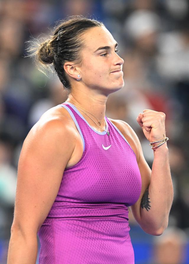 太拼了，奥萨苏纳后卫历经17.5个小时行程抵达巴塞罗那