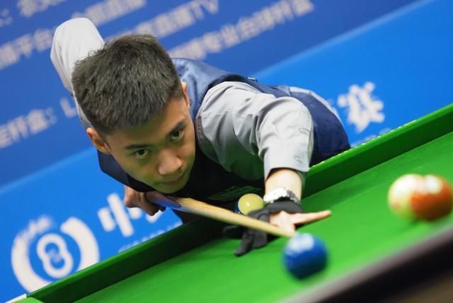 发挥出色！兰德尔18中9贡献28分9板，个人近7场最高分